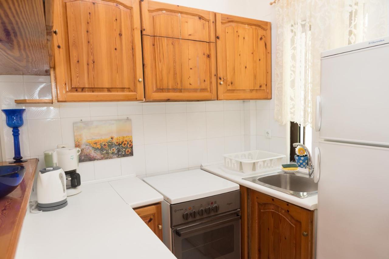 Iliochari Sea View Apartments Oropos - Kalamos Εξωτερικό φωτογραφία