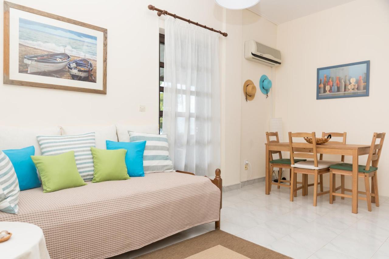 Iliochari Sea View Apartments Oropos - Kalamos Εξωτερικό φωτογραφία
