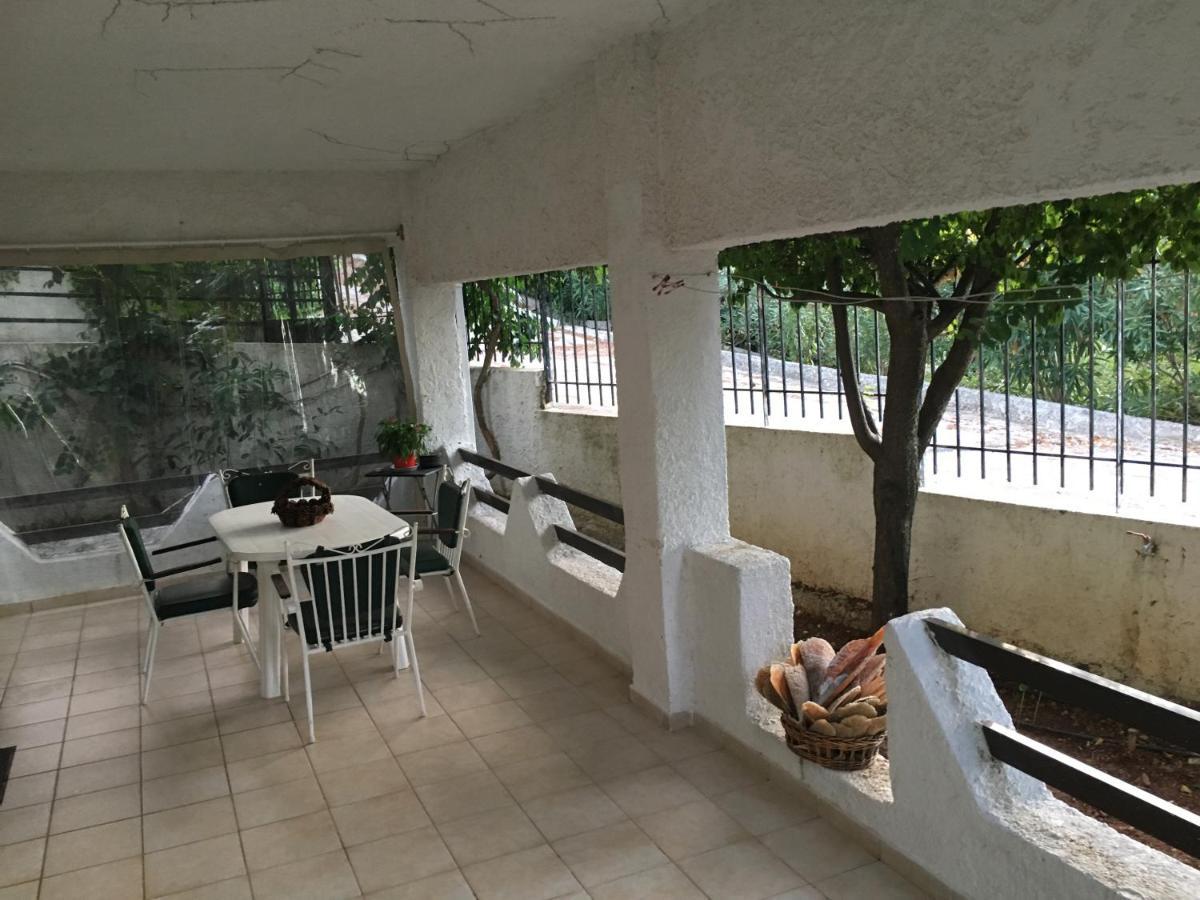 Iliochari Sea View Apartments Oropos - Kalamos Εξωτερικό φωτογραφία