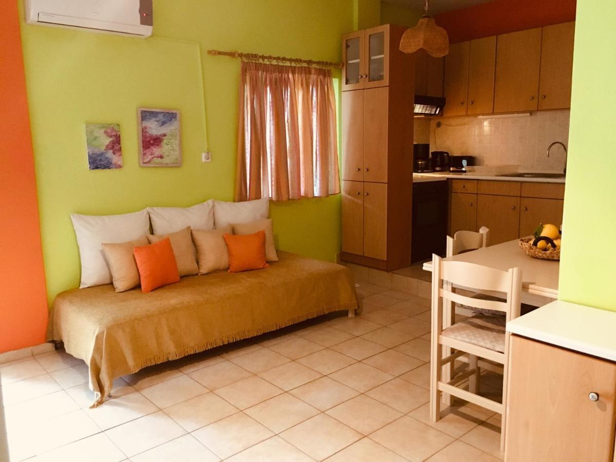 Iliochari Sea View Apartments Oropos - Kalamos Εξωτερικό φωτογραφία