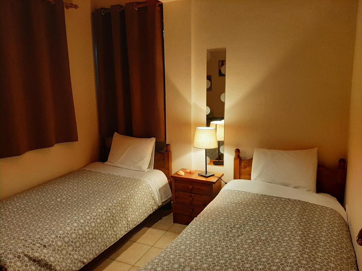 Iliochari Sea View Apartments Oropos - Kalamos Εξωτερικό φωτογραφία