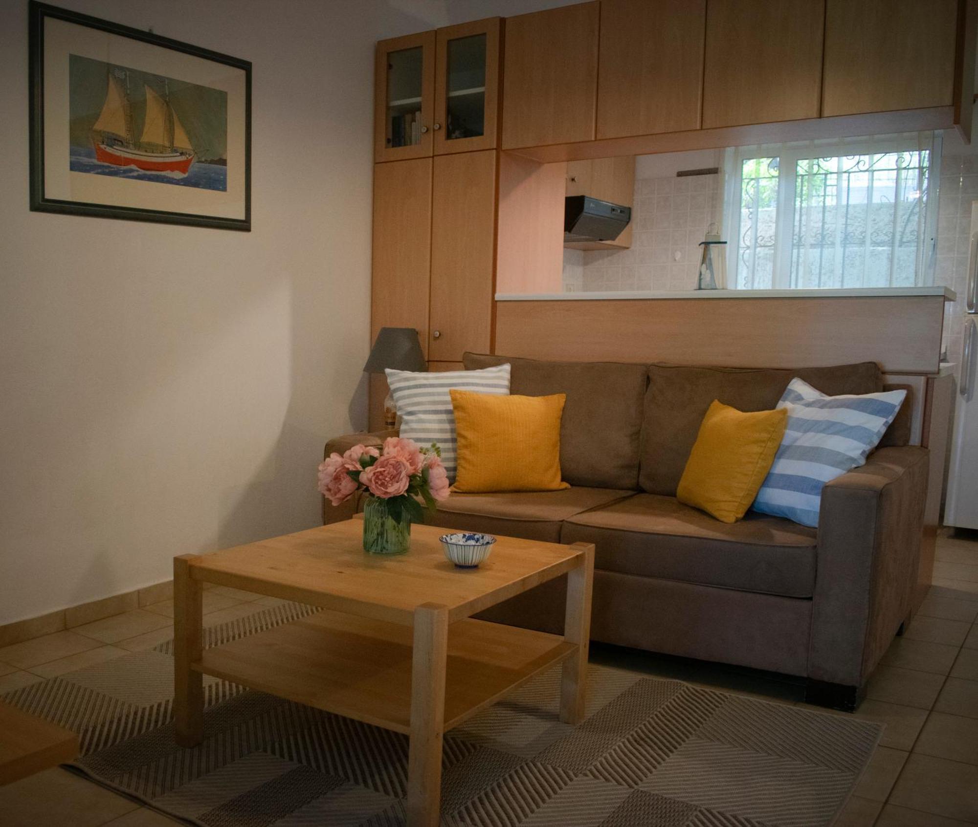 Iliochari Sea View Apartments Oropos - Kalamos Εξωτερικό φωτογραφία