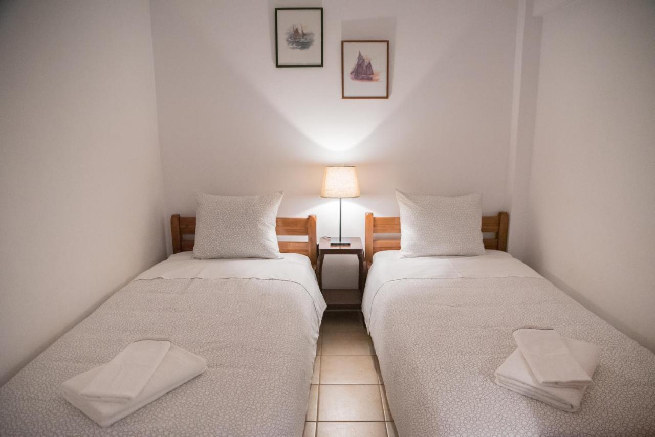 Iliochari Sea View Apartments Oropos - Kalamos Εξωτερικό φωτογραφία
